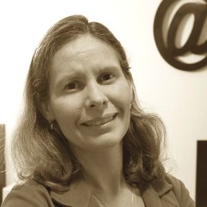 Meet your Posher, Denise